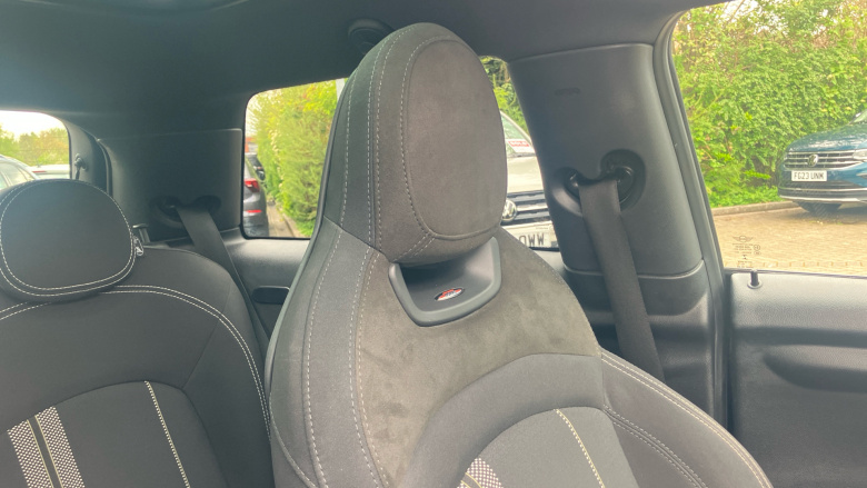 MINI Hatchback 1.5 Cooper Sport II 3dr Auto Petrol Hatchback